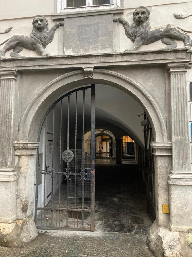 Carillon By Bestchoice - Old City - Self Check-In With Parking Option Graz Eksteriør bilde