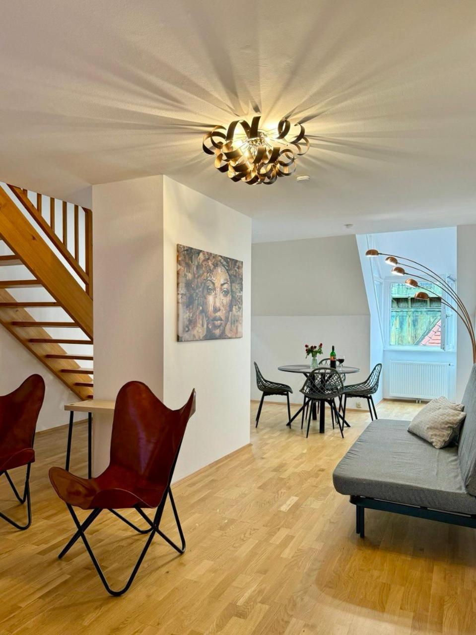 Carillon By Bestchoice - Old City - Self Check-In With Parking Option Graz Eksteriør bilde